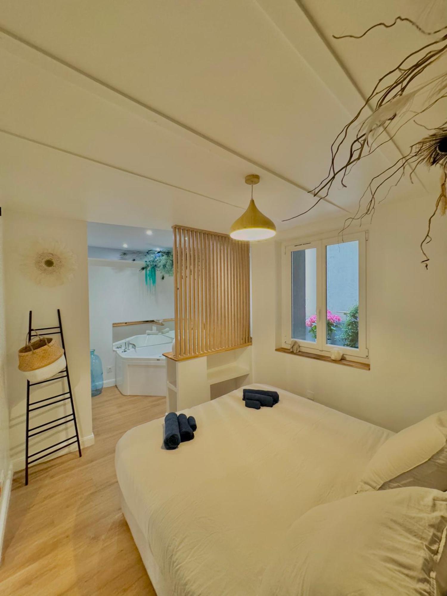 Le Jardin Secret - Balneo & Spa 몽펠리에 외부 사진