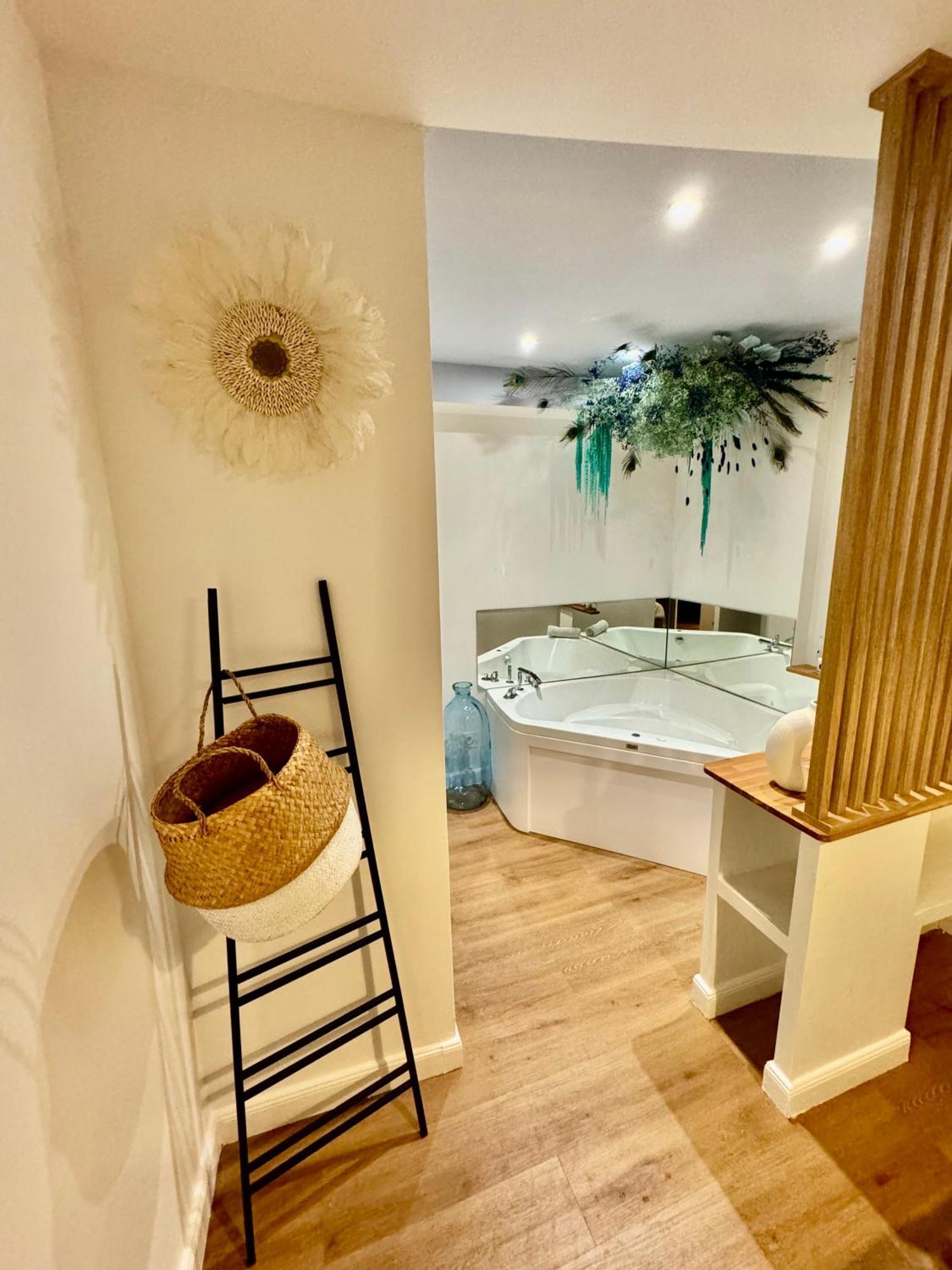Le Jardin Secret - Balneo & Spa 몽펠리에 외부 사진